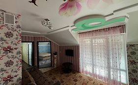 Затишні Апартаменти Біля Софіївки